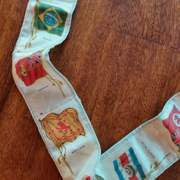 Cigarette Silks Tobacco Silks Vtg Flags Sewn Together Lot Of 15 tobacciana - Picture 4 of 8